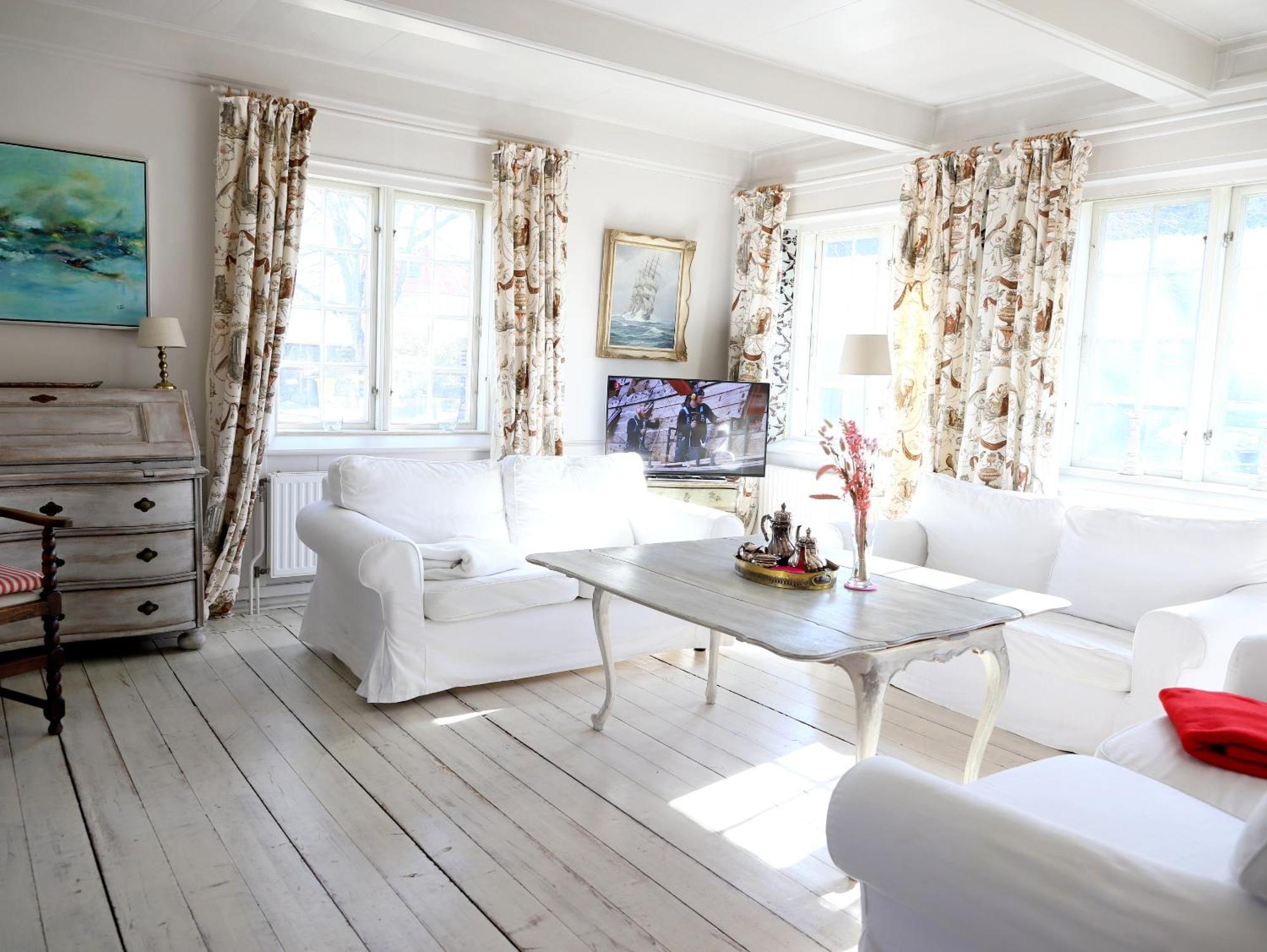 Gemuetliche Friesenhaushaelfte Unter Reet Ueber 3 Etagen Mit Ca. 90 Qm. Holiday home Westerland